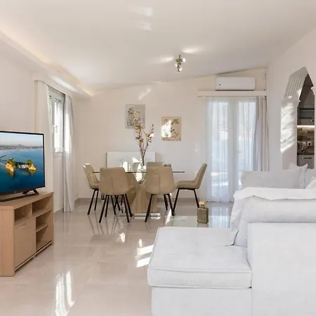 Villa Michaelo - Affordable Luxury! Kalamákion