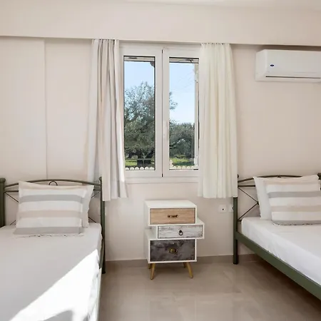 Villa Michaelo - Affordable Luxury! Kalamákion