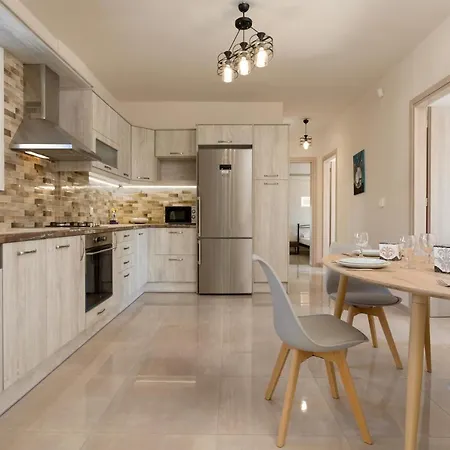 Villa Michaelo - Affordable Luxury!